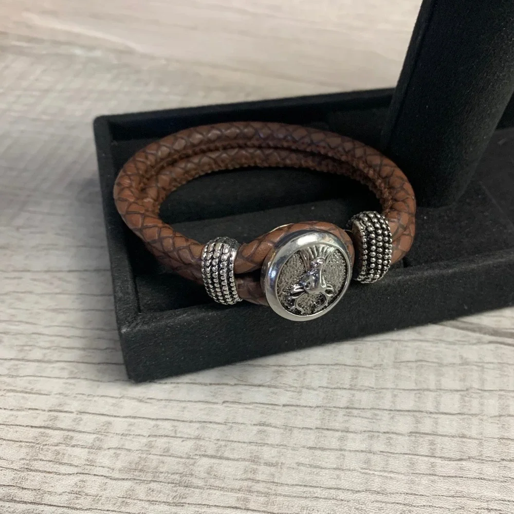 Mens Braided Brown Leather Stag Head Button Bracelet Silver Tone Deer 6 Inch